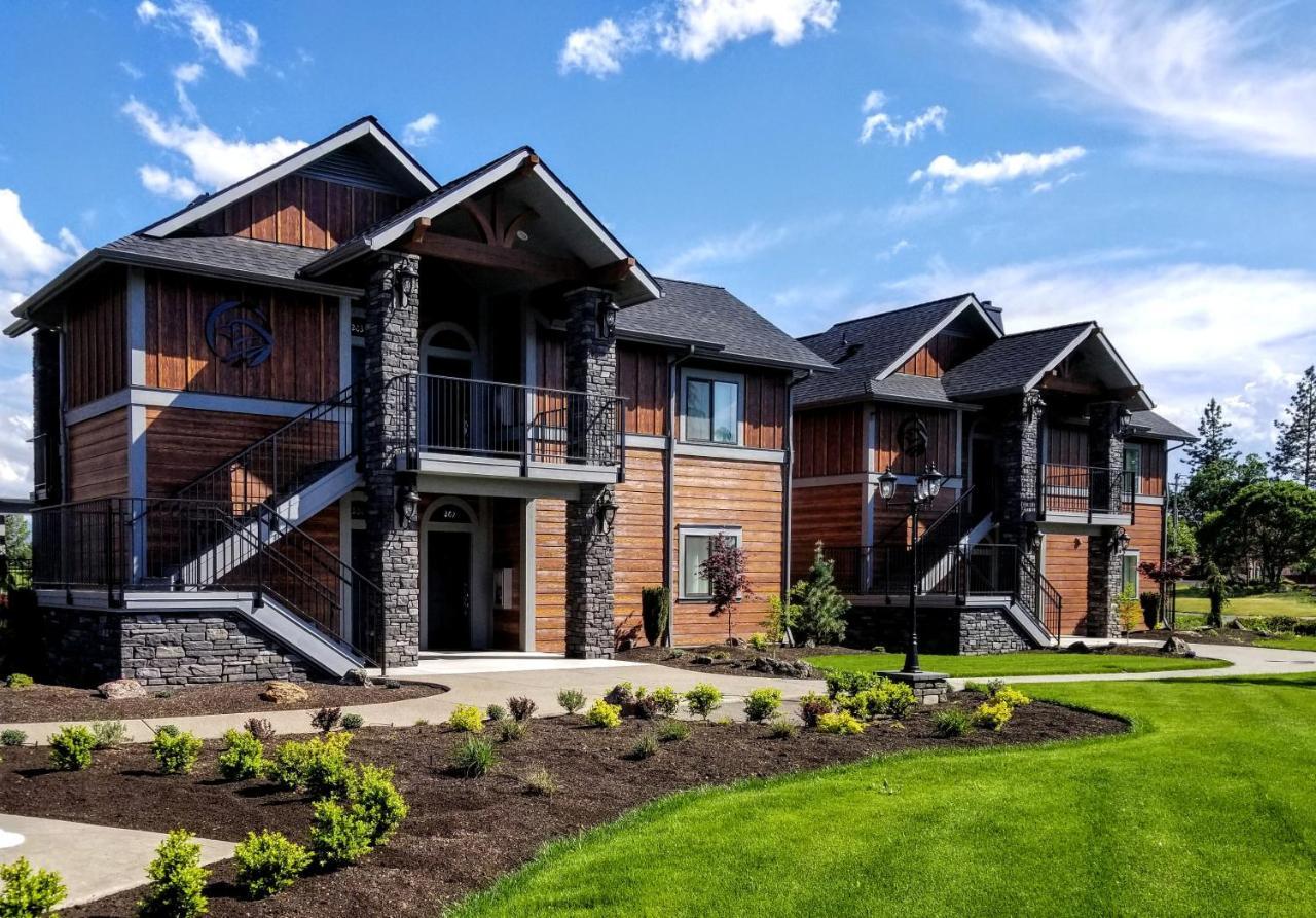 Resort At Eagle Point Golf Club Lodging Экстерьер фото