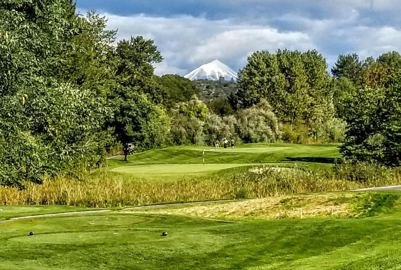 Resort At Eagle Point Golf Club Lodging Экстерьер фото